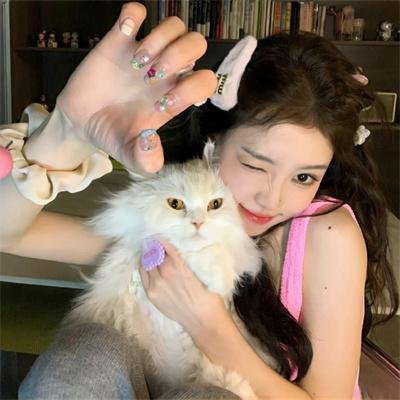 被迫联姻谢先生他笑成翘嘴了