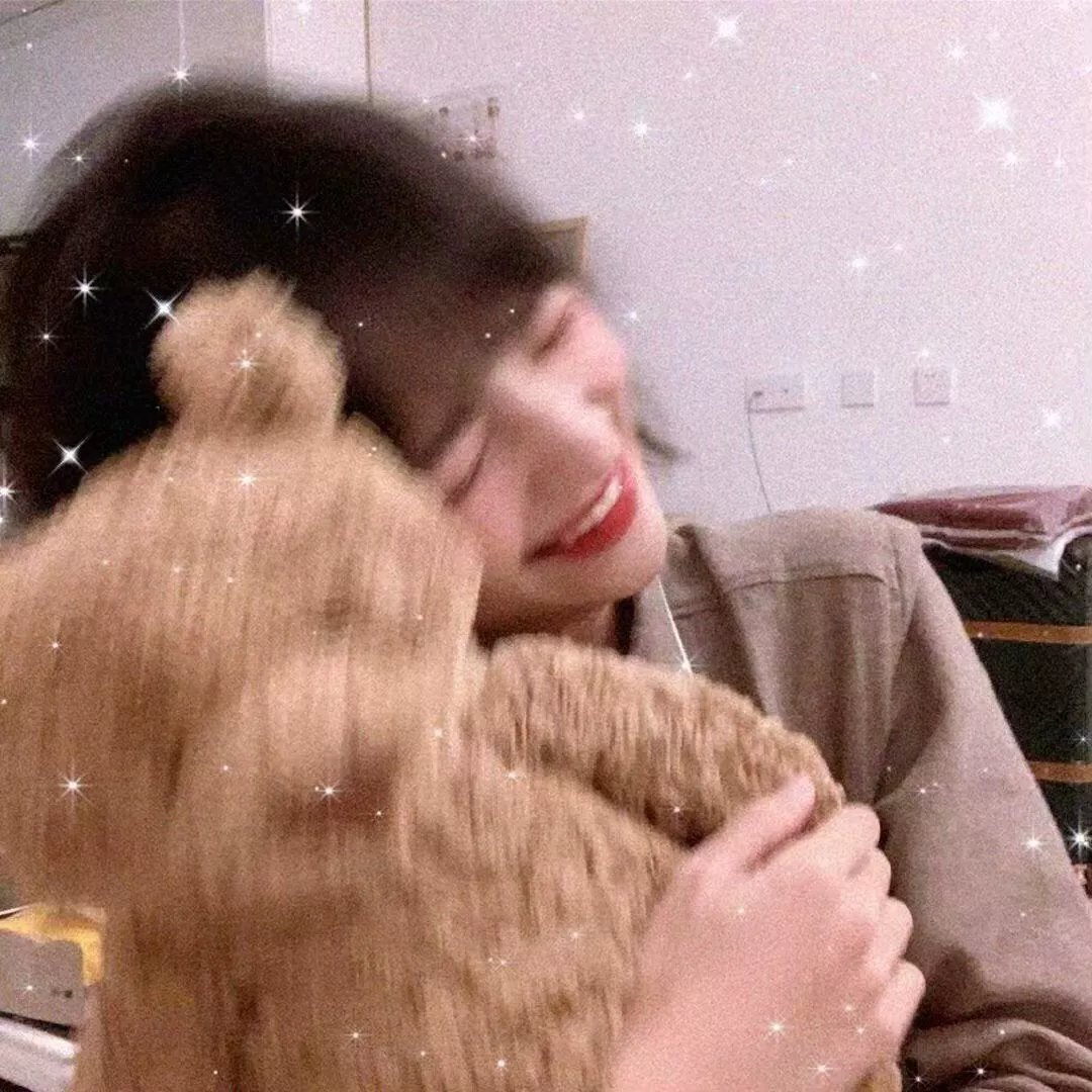 满朝文武吃大瓜，公主崽崽被团宠